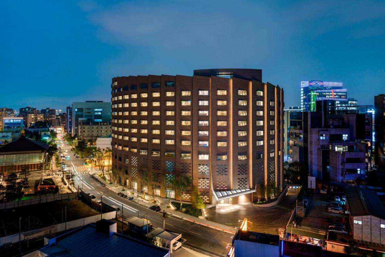 Hotel Indigo Taipei North By Ihg Exterior photo